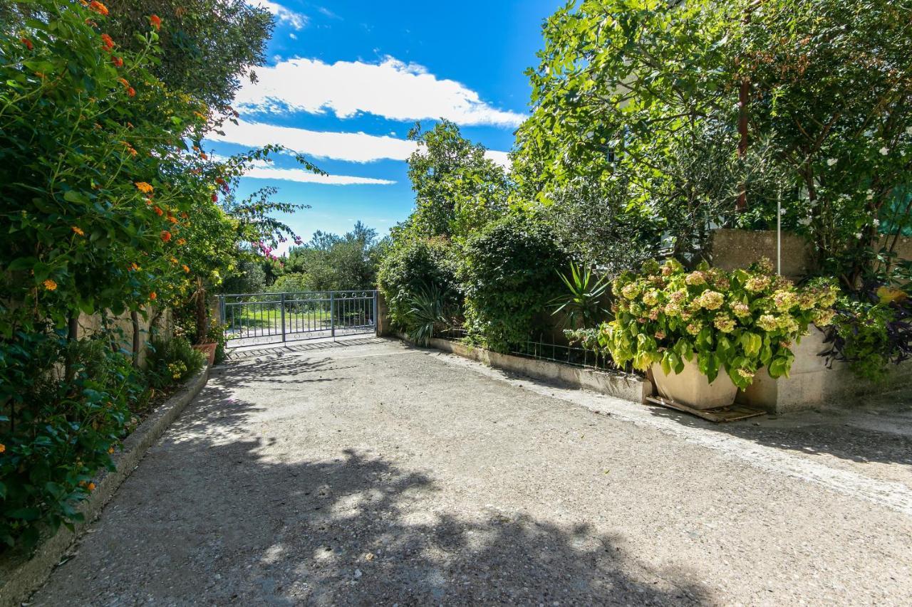 Apartments With A Parking Space Gradac, Makarska - 14708 Esterno foto